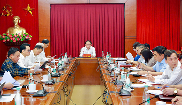 The Steering Committee for Anti-Corruption, Wastefulness and Negativity of Hai Phong City met on the afternoon of April 16. Photo: Hai Phong Portal