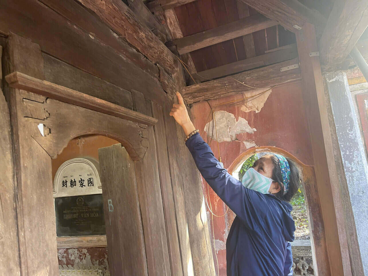 Dong Neo Pagoda in Tien Tien Commune (Hai Duong City) is seriously deteriorating. Photo: Mai Huong