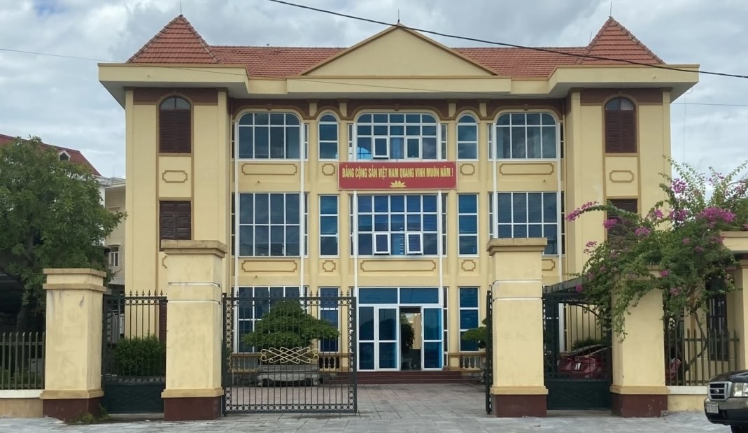 The Head of the Civil Judgment Enforcement Department of Dong Hoi City was disciplined and removed from his position in the Party. In the photo is the headquarters of the Civil Judgment Enforcement Office of Dong Hoi City. Photo: Cong Sang