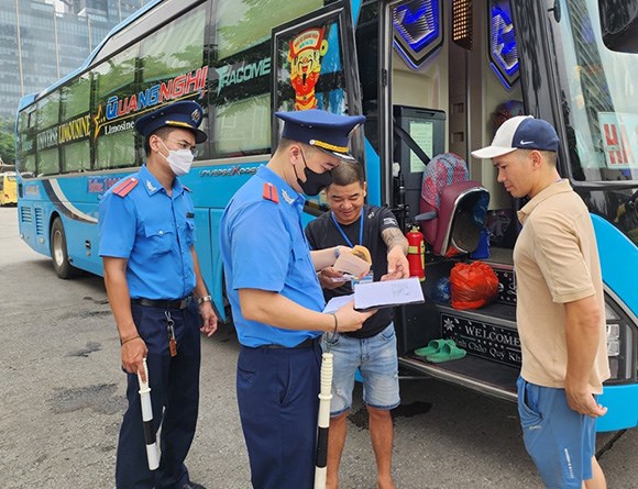 Hai Duong strengthens control and strictly handles vehicles that violate the law during the April 30 - May 1 holiday. Photo: Hai Duong Portal