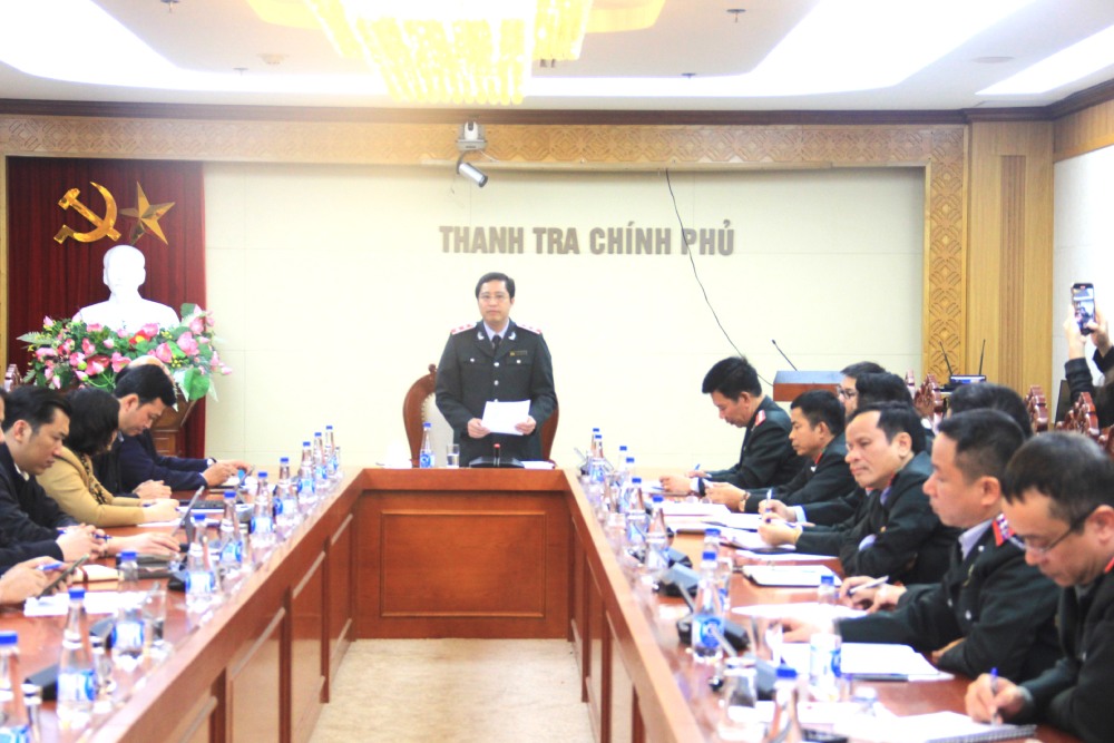 El Inspector del Gobierno se encargo de emitir instrucciones sobre el final de la inspeccion a nivel distrital. Imagen de la inspeccion del gobierno