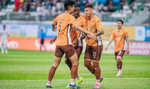 Cập nhật lịch thi đấu bóng đá ngày 18.4, rạng sáng 19.4. Ảnh: Lê Vũ