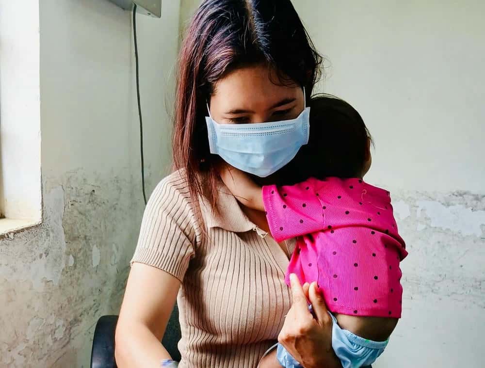 La madre recupero a su hijo despues de abandonarlo en el hospital. Foto: Hospital de Niños