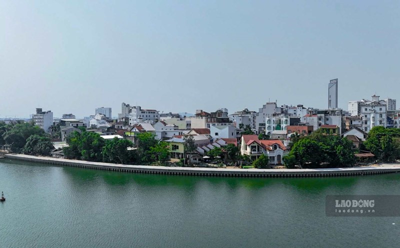 The Nhu Y riverside walking path project near Dap Da. Photo: Nguyen Luan
