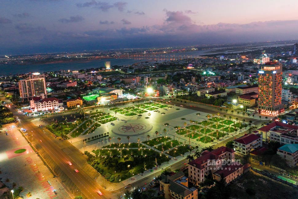 Panorama of Tuy Hoa City center, Phu Yen. Photo: Tin Phan