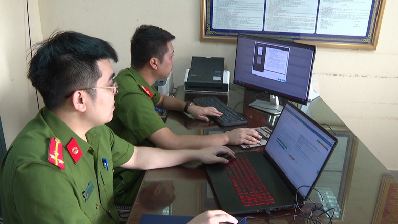 Theo quy định, trong văn bản đề nghị đưa thiếu niên đi cai nghiện ma túy, Trưởng công an xã phải có ý kiến bảo vệ quyền trẻ em. Ảnh minh họa: VGP