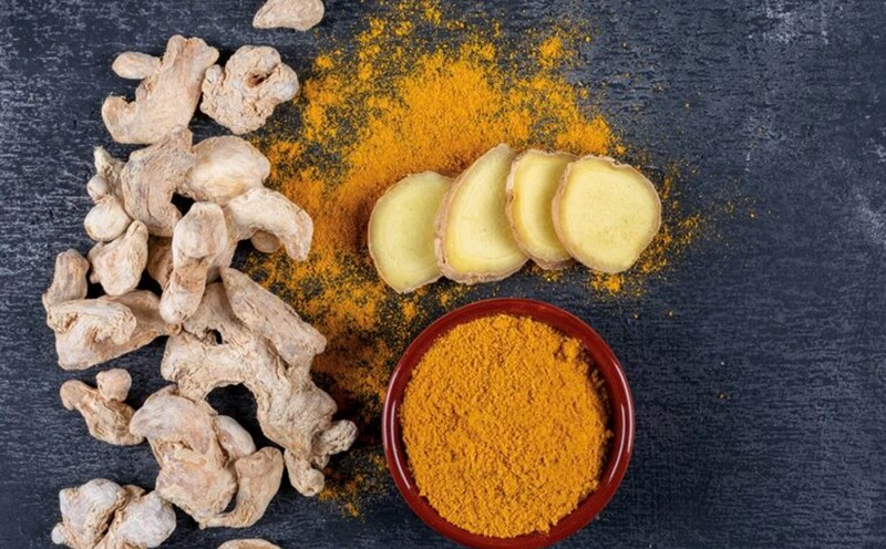 Side effects of eating too much turmeric. Photo: Thuy Duong