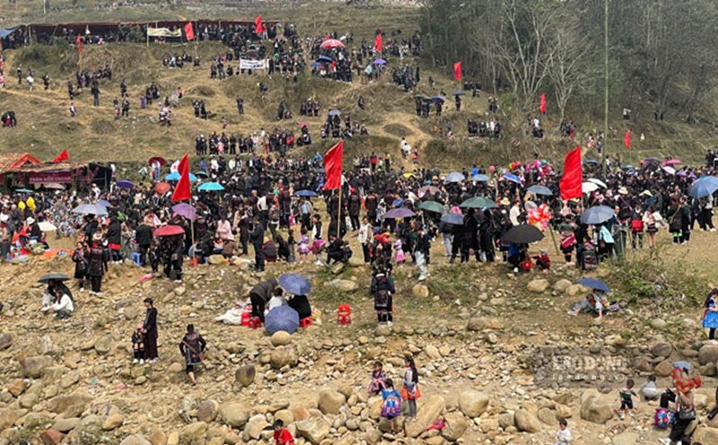 The events attracted a large number of tourists to Sa Pa. Photo: Dinh Dai