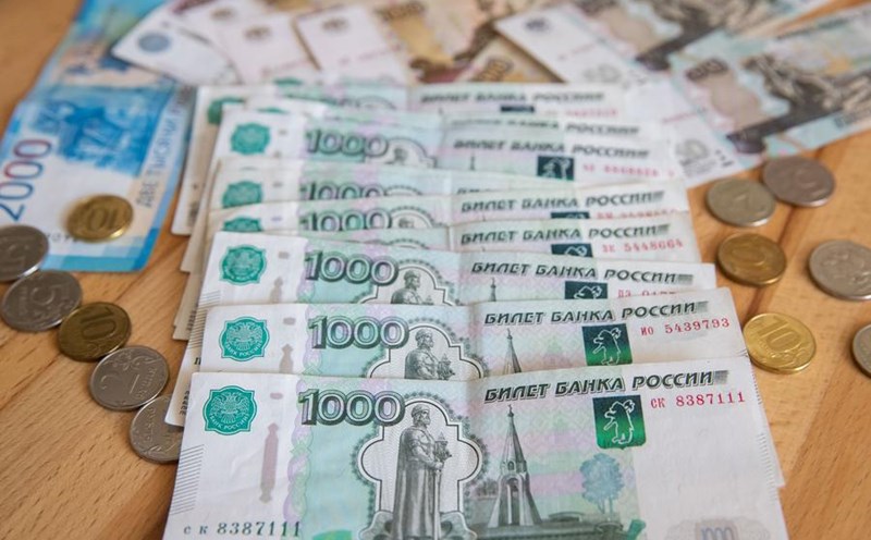 The Russian ruble is the most efficient currency this year. Photo: Xinhua