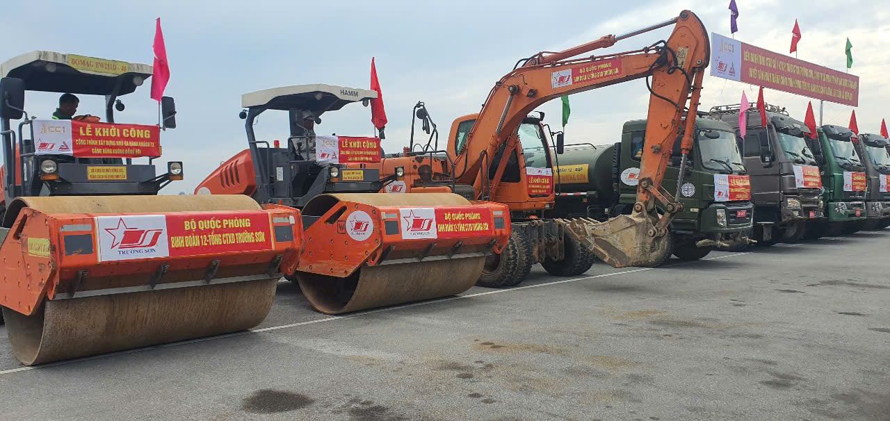 La ceremonia de inauguracion del proyecto de la estacion T2 del puerto aereo de Dong Hoi se celebro el 19 de abril. Imagen: El amanecer