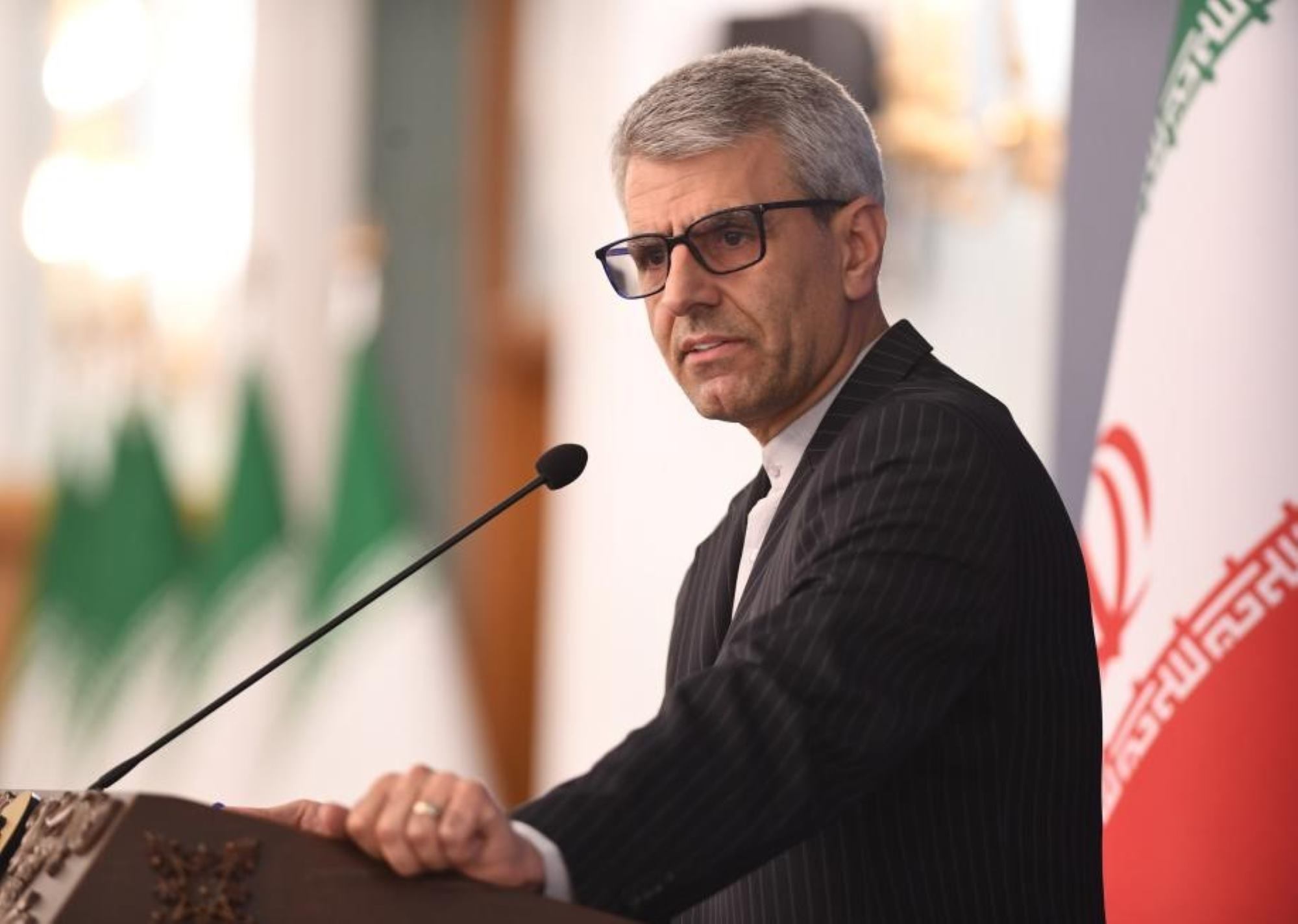 El portavoz del Ministerio de Relaciones Exteriores de Iran, Esmaeil Baghaei, informo sobre la ronda de conversaciones entre Teheran y Washington. Imagen de la agencia Xinhua