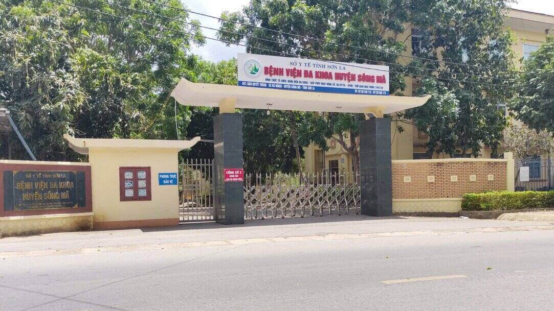 Son La province spends nearly 9 billion to repair district hospitals and boarding schools. Photo: Minh Nguyen