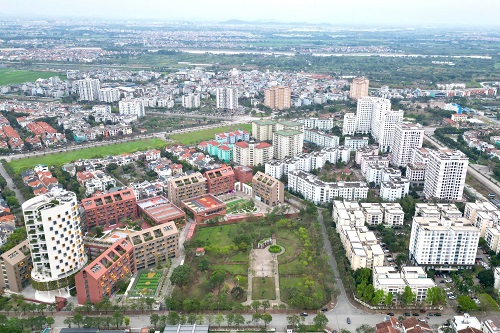 Many urban areas in Hanoi that have not been connected to the general transport network have created serious bottlenecks. Illustrative photo of Huu Chanh
