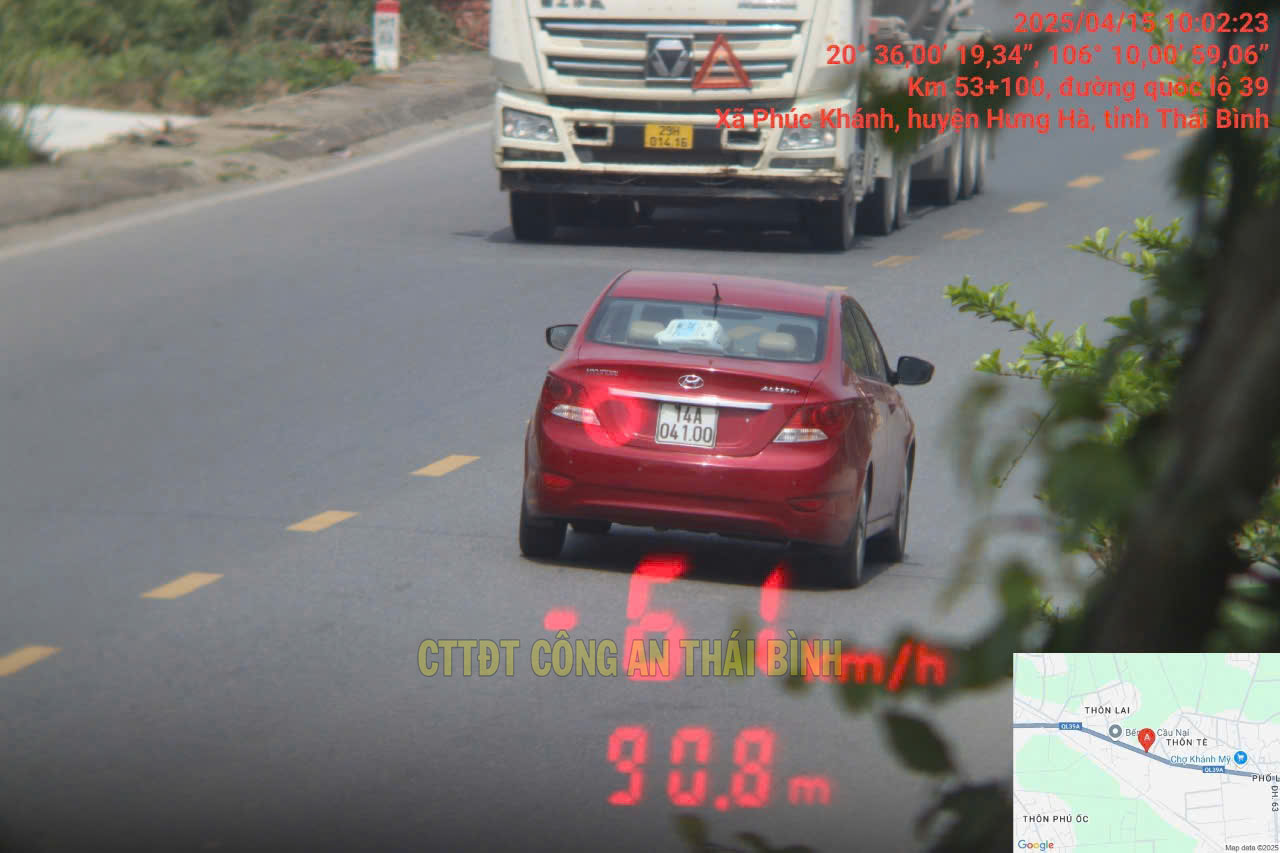 Imagenes de vehiculos que infringen el exceso de velocidad. Fuente: Seguridad Publica