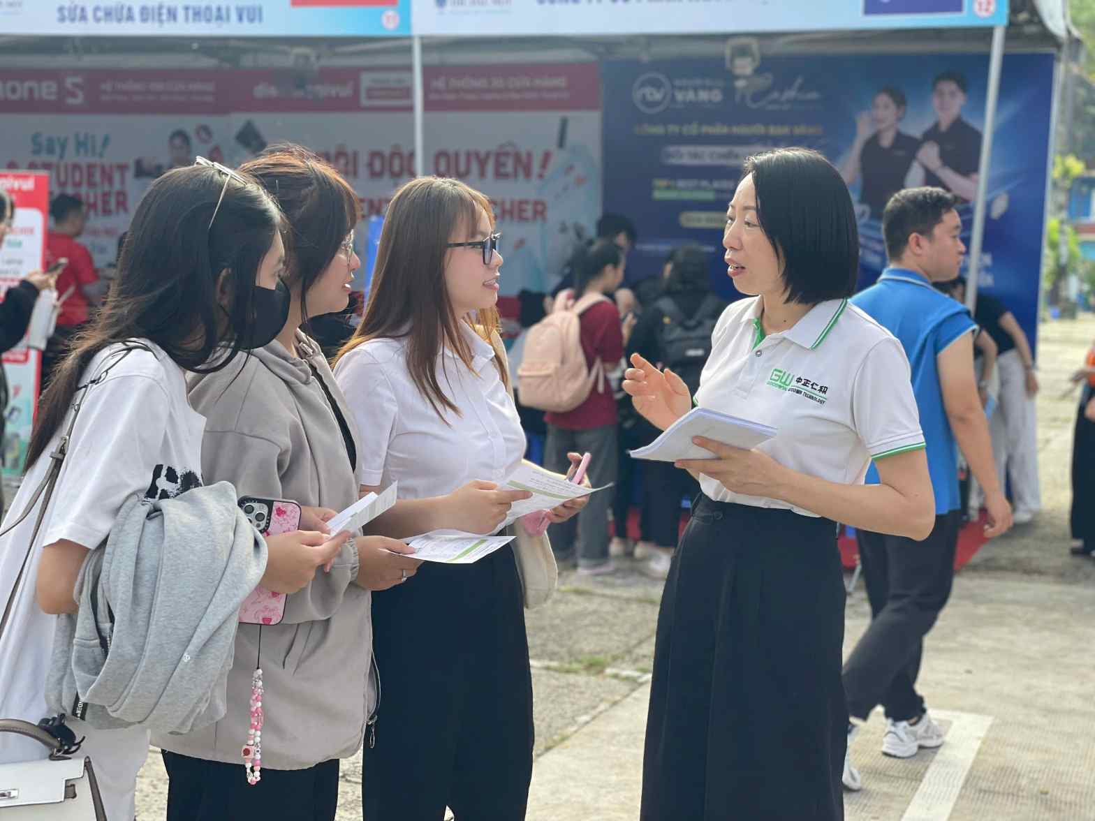 La empresa de Pacifico esta contratando a un gran numero de trabajadores. Imagen: El peso