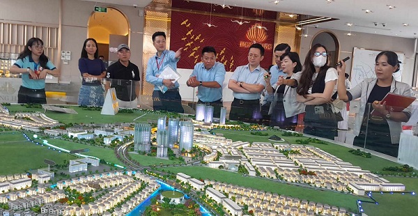 El proyecto urbano de Hong Kong de 27,000 habitantes esta ubicado en la Zona 4. Imagen de la ciudad de Xuanzang