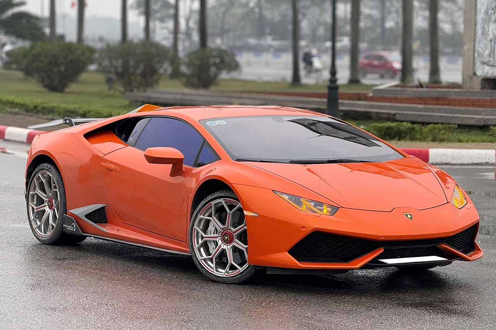 El Lamborghini Huracan, un superdeportivo de mas de 9 mil millones de dolares, ha causado una gran sensacion en el Pacifico. Imagen: cantidad