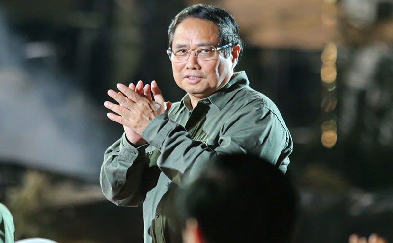 Prime Minister Pham Minh Chinh attended the art program "Memories left behind" in Tay Ninh province. Photo: Thanh Vu