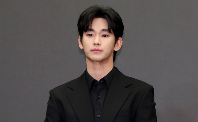 Kim Soo Hyun lại vướng tranh cãi vì lý do không ngờ tới