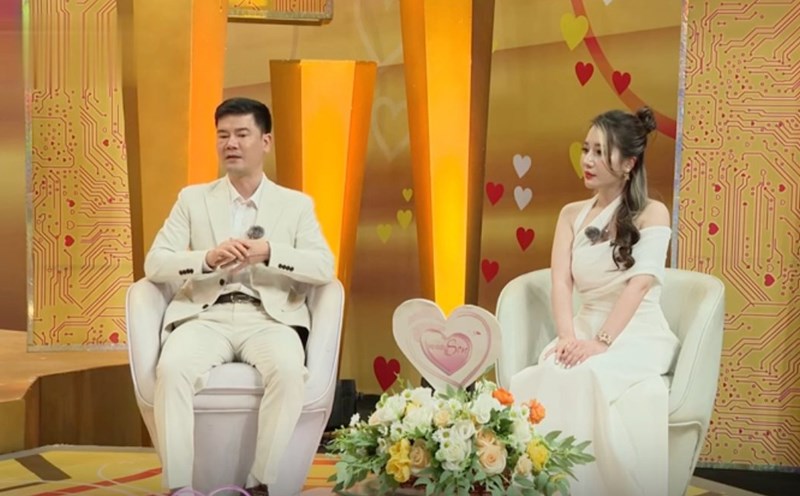 The couple at the program "Son of a Husband and a Wife". Photo: Producer.