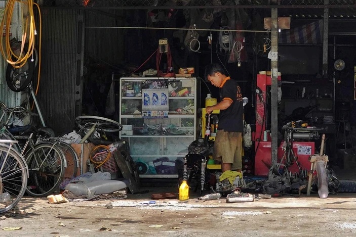 Ong Giau hon 10 nam chap canh uoc mo cho hoc sinh ngheo. Anh: Ta Quang