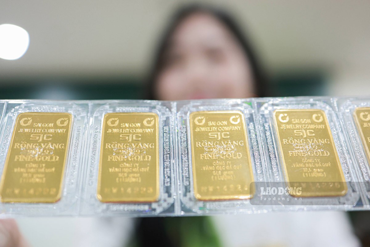 Se preve que el precio del oro pueda subir a $3,300 por onza a finales de 2025. Imagen de la pagina web de la Universidad de Hong Kong