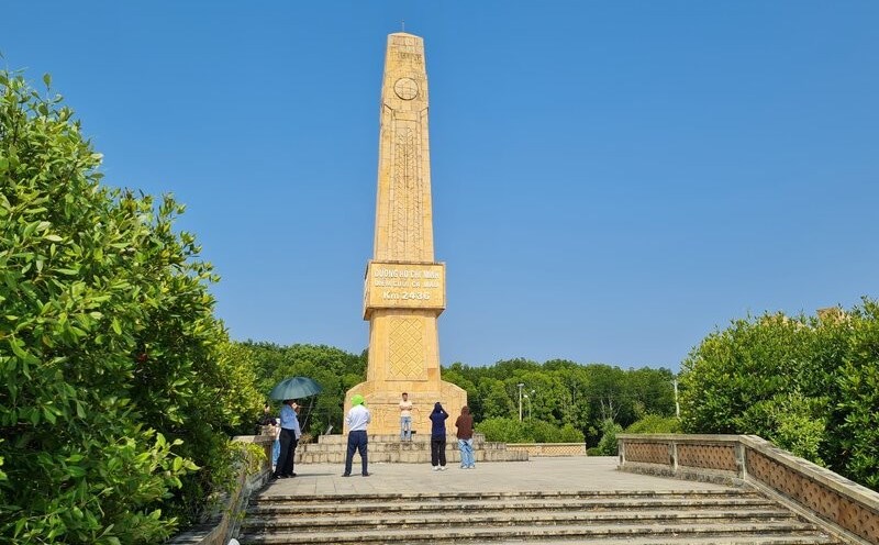 The end point of Ho Chi Minh Road at Ca Mau Cape. Photo: Nhat Ho