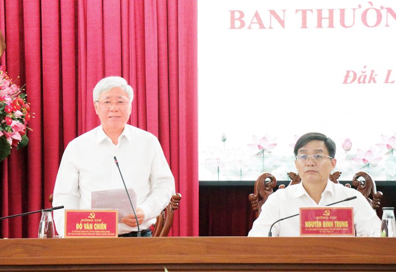 Member of the Politburo, Secretary of the Party Central Committee, Secretary of the Party Committee of the Fatherland Front, Central organizations, Chairman of the Central Committee of the Vietnam Fatherland Front Do Van Chien. Photo: VNA