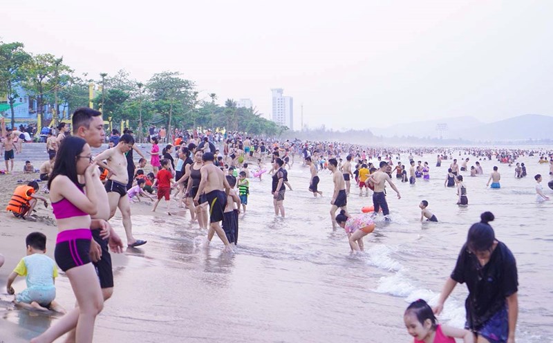 Cua Lo promises to be an attractive destination in the 2025 tourist season. Photo: Duy Chuong