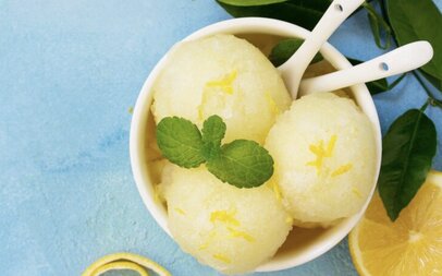 How to make egg-free lemon ice cream. Photo: Thuy Duong
