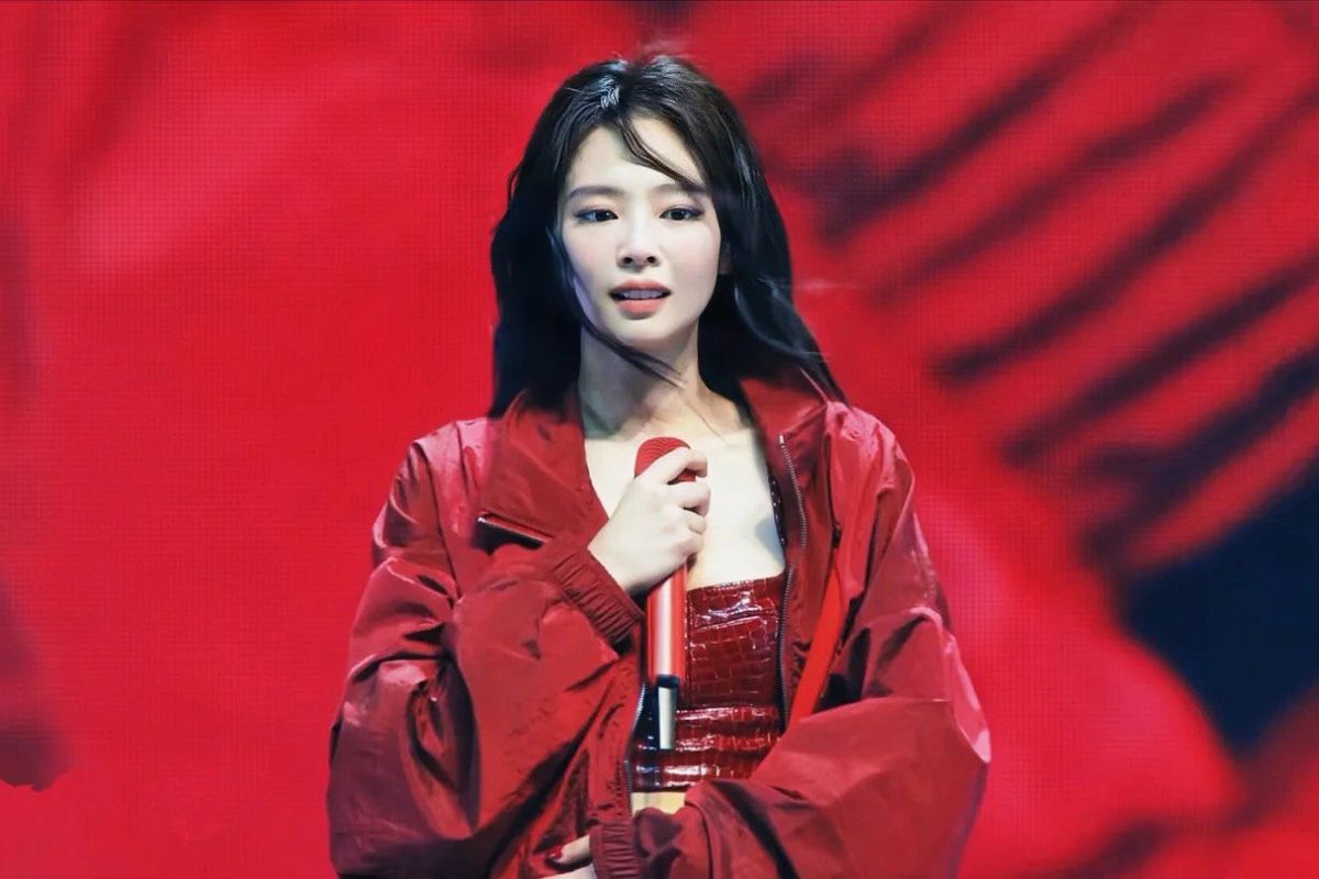 Jennie (Blackpink) performs at Coachella 2025. Photo: screenshot