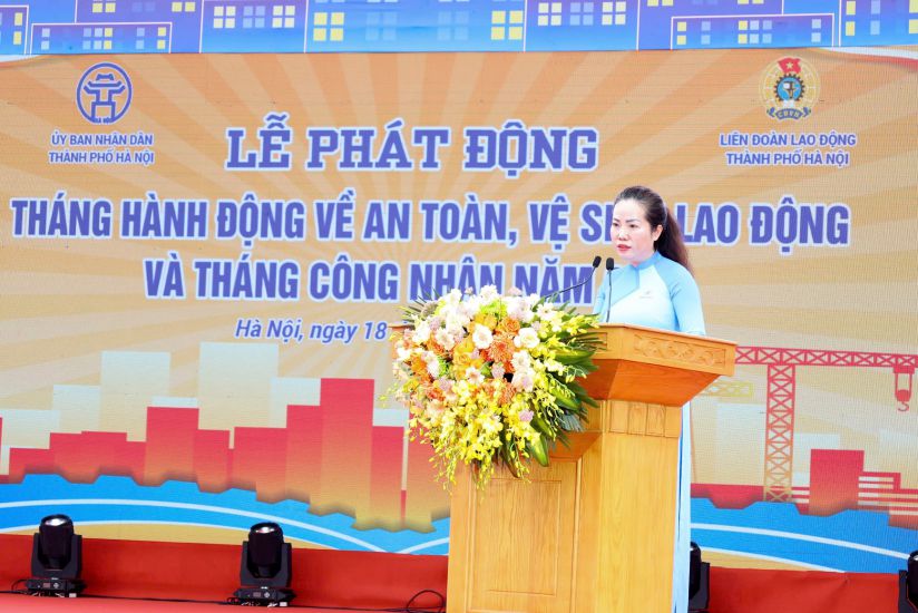 Ms. Tran Thuy Hien - Deputy Director of Thuong Tin Power Company - responded to the Month of Action on occupational safety and health in 2025. Photo: Manh Quan