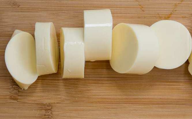 Young tofu can effectively help reduce fatty liver. Photo: Nghia Thanh