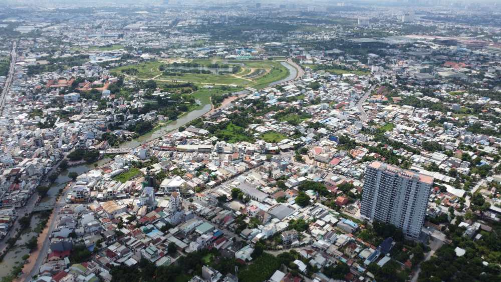 Thuan An city is expected to become 5 wards after the arrangement. Photo: Dinh Trong