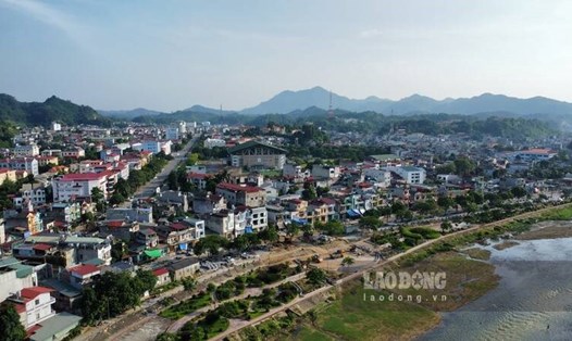 Người dân Bắc Kạn đồng thuận cao đề án hợp nhất với Thái Nguyên. Ảnh: Lam Thanh