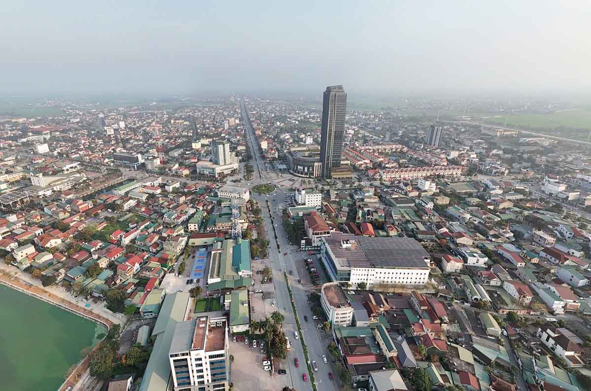 According to the draft arrangement, the whole Ha Tinh province will have 70 wards and communes. Of which, Ha Tinh City alone has 7 wards and communes. Photo: Tran Tuan.