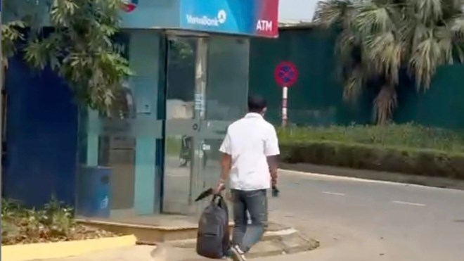 Điều tra vụ cầm dao cướp ngân hàng ở Chương Mỹ, Hà Nội