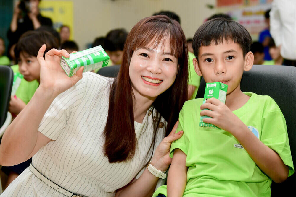 Ba Nguyen Thi Hien – Pho giam doc Quy Bao tro Tre em Viet Nam. Anh: Nam Anh.