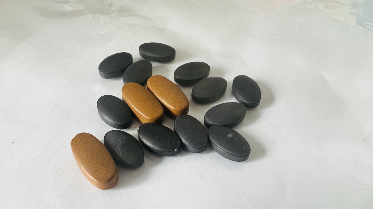 The drug was purchased by Ms. Ly online and is taking her first treatment. Photo: Character provided