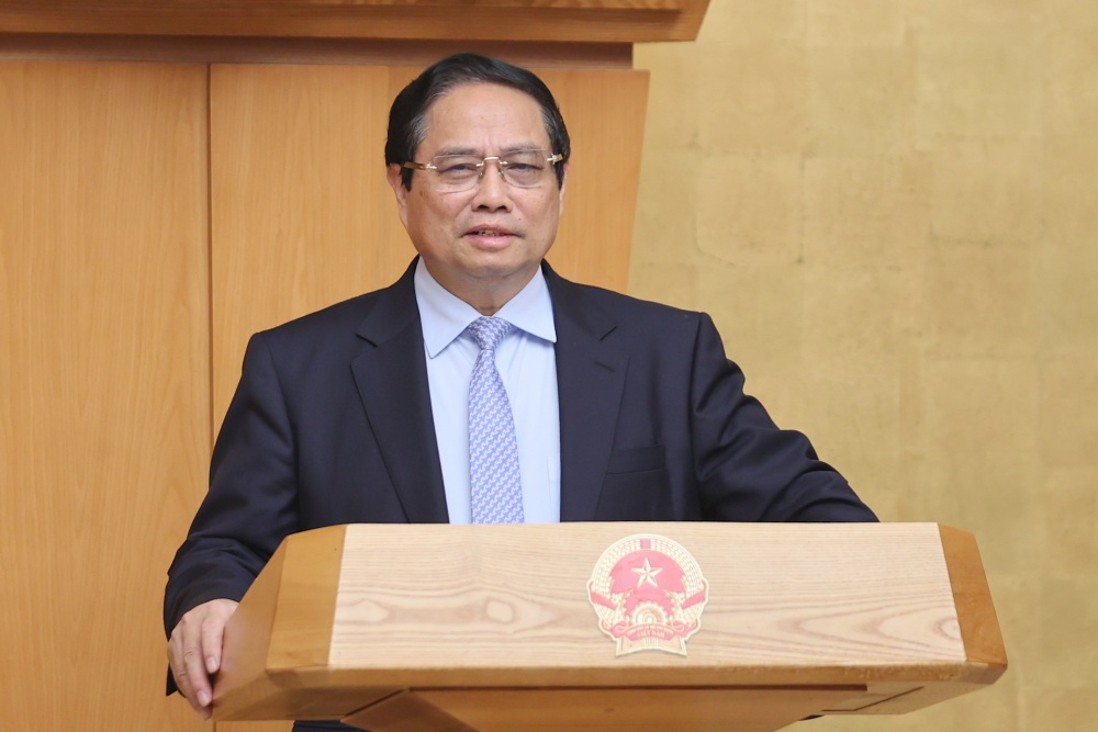 Politburo member and Prime Minister Pham Minh Chinh requested a list of ministers, heads of central agencies, and Chairmen of provincial People's Committees that have not completed public investment disbursement in 2024. Photo: VGP