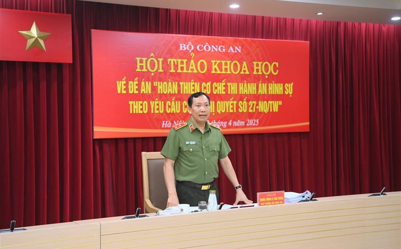 Deputy Minister of Public Security Le Van Tuyen spoke at the workshop. Photo: Ministry of Public Security