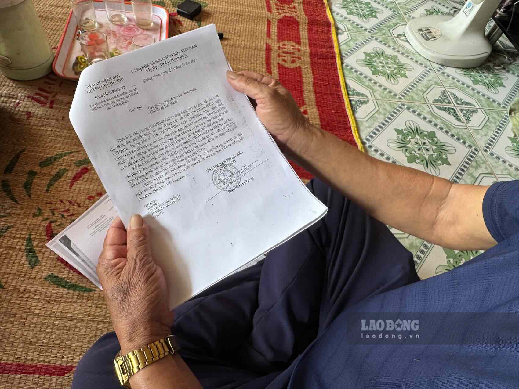 People in Hai Ninh commune will soon be resolved by the government and given land for cultivation. Photo: Cong Sang