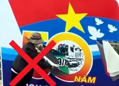 Công an vào cuộc vụ người phụ nữ rạch tấm biển panô