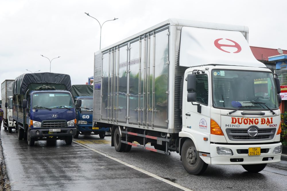The Hai Phong City Party Committee's Enforcement Committee and the Hai Duong Provincial Party Committee's Enforcement Committee are both concerned about research and consultation on traffic in the two localities, with similar scale. Photo: Hoang Khoi