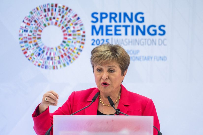 Tổng Giám đốc IMF Kristalina Georgieva phát biểu trước Hội nghị mùa Xuân của IMF/WB, ngày 17.4.2025. Ảnh: AFP