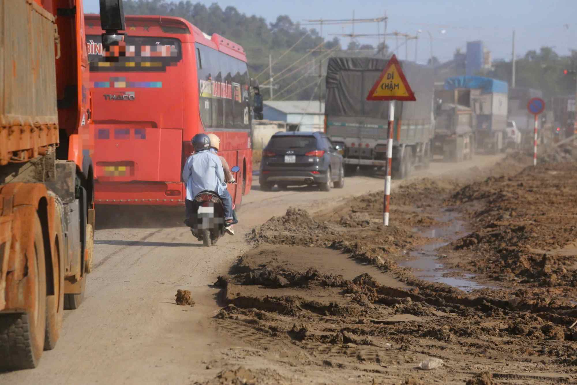 The Hoa Lien - Tuy Loan Expressway Project, the section passing through Da Nang City, is 11.5km long. Photo: Nguyen Linh