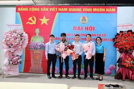 Thành phố Buôn Ma Thuột thành lập mới 5 công đoàn cơ sở, kết nạp 393 đoàn viên