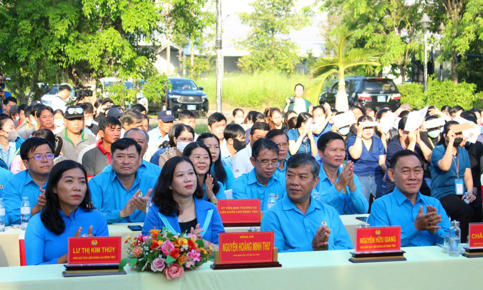 Quang canh le phat dong Thang Cong nhan nam 2025 tai An Giang. Anh: Lam Dien
