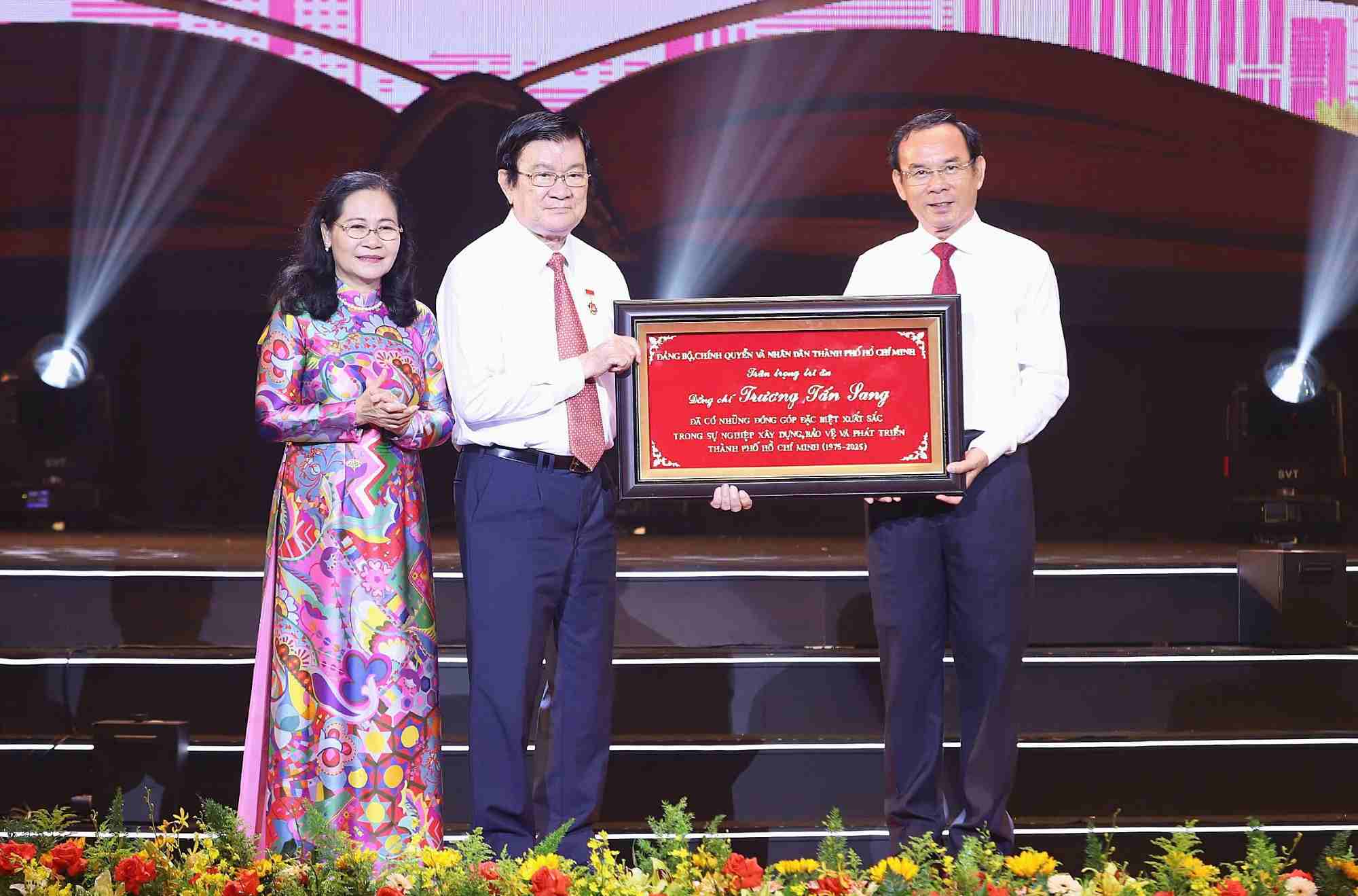 Former President Truong Tan Sang is a typical face of Ho Chi Minh City over 50 years. Photo: Minh Quan