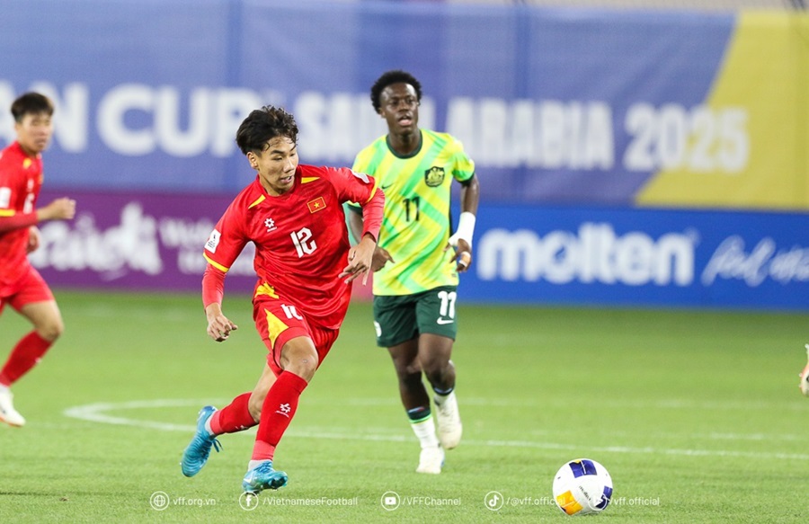 The U16 Vietnam team is preparing to participate in the 2025 U16 International Football Tournament. Photo: VFF